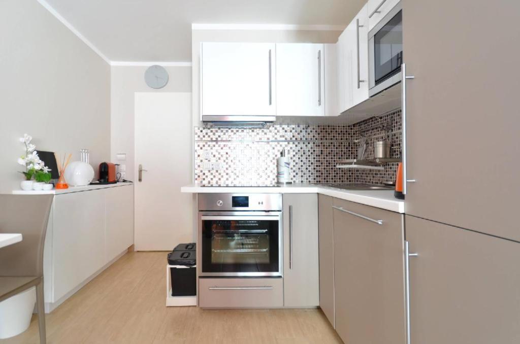 Orange Studio Paris Disneyland Серри Экстерьер фото